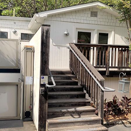 Boon Hotel + Spa - Adults Only Guerneville Room photo